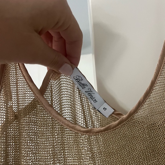 Bella Venice Serafina Dress in Gold - Picture 3 of 9